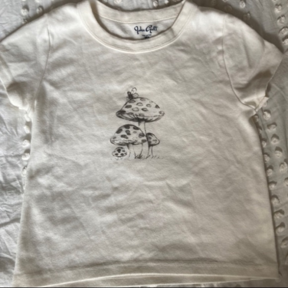 Rare Brandy Melville/John Galt mushroom and fairy baby tee